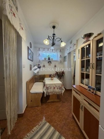 Eladó családi ház, Pilisen 125 M Ft, 5 szobás