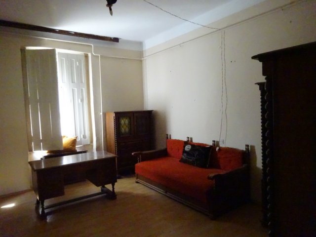 Eladó családi ház, Székesfehérvárott 69 M Ft, 3 szobás