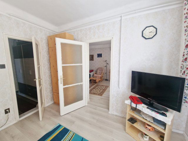 Eladó téglalakás, Budapesten, XXI. kerületben 49.9 M Ft