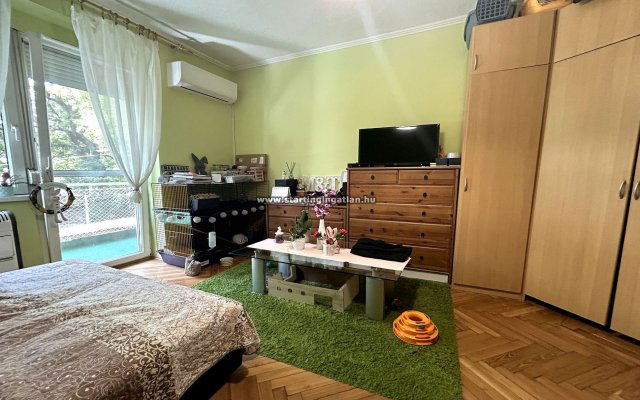 Eladó téglalakás, IV. kerületben, Irányi Dániel utcában