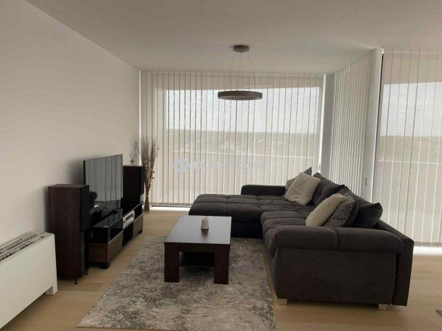 Eladó téglalakás, Szegeden 204.2 M Ft, 3 szobás