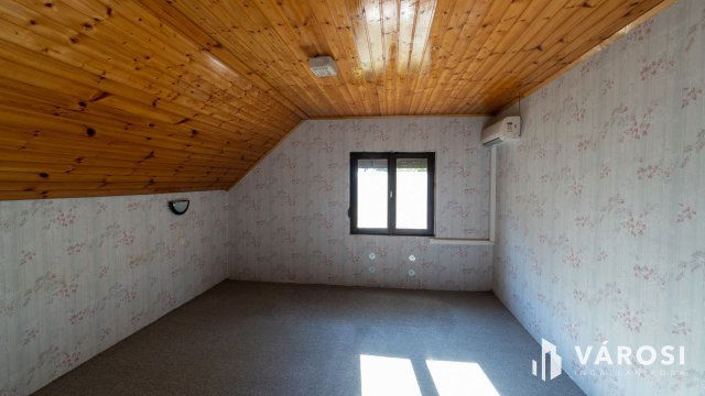 Eladó téglalakás, Siófokon 47.99 M Ft, 3 szobás