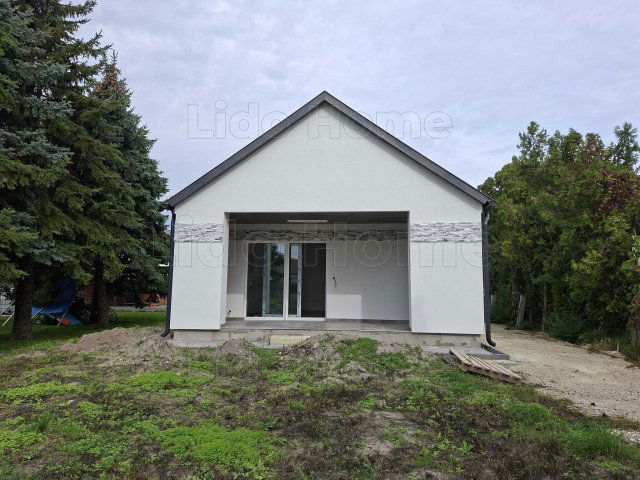 Eladó nyaraló, Balatonkeresztúron 72 M Ft, 1+2 szobás