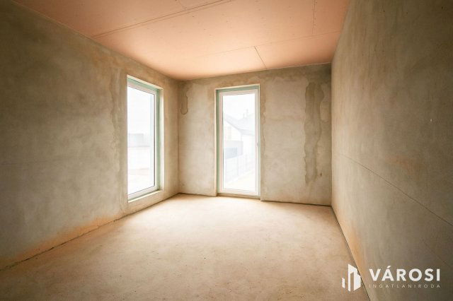 Eladó családi ház, Orosházán 52 M Ft, 5+1 szobás