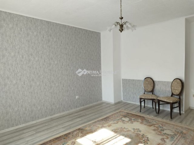 Kiadó téglalakás, albérlet, Nyíregyházán 170 E Ft / hó