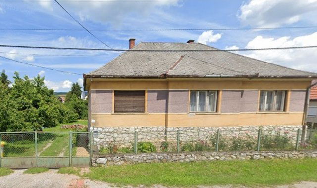 Eladó családi ház, Felsőtárkányban 25 M Ft, 4 szobás