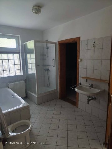 Eladó családi ház, Győrságon 99 M Ft, 4 szobás