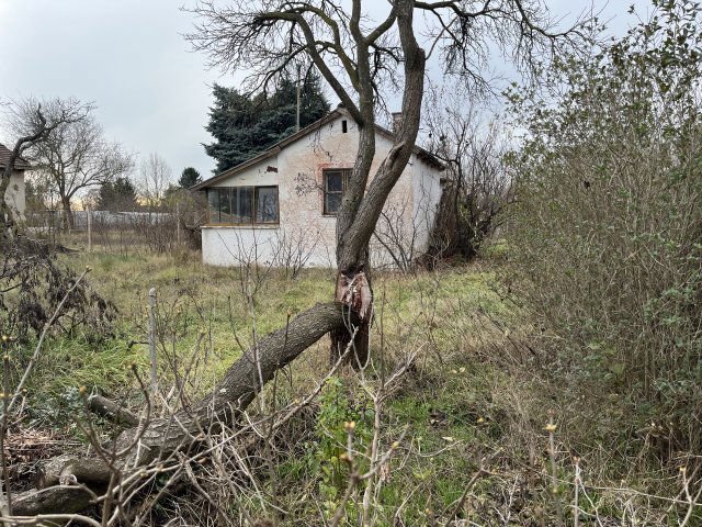 Eladó telek, Debrecenben 12 M Ft / költözzbe.hu