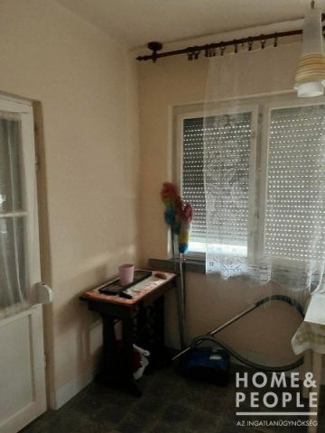 Eladó családi ház, Sándorfalván 56.5 M Ft, 3 szobás