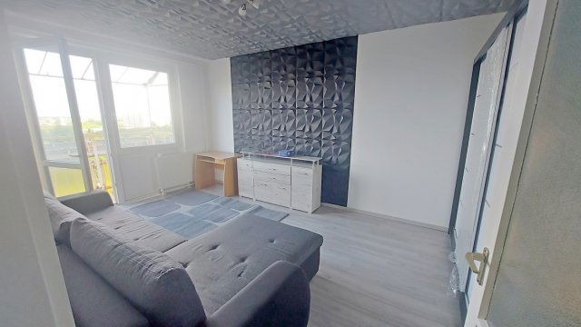 Eladó panellakás, Debrecenben, Derék utcában 42.9 M Ft