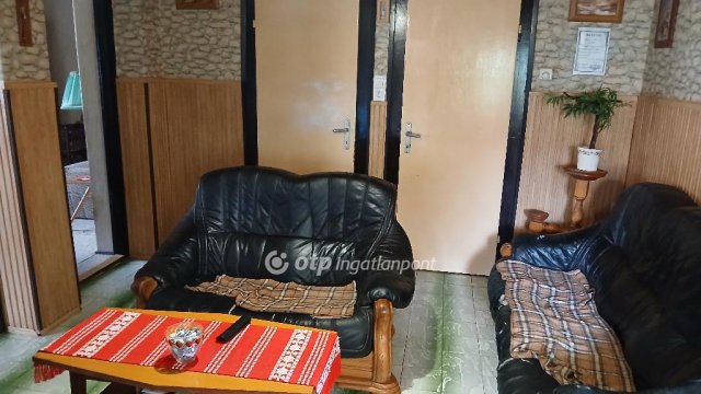 Eladó családi ház, Zalaegerszegen 46.6 M Ft, 3 szobás