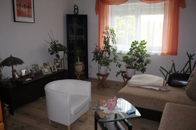 Eladó családi ház, Fertőszentmiklóson 54.9 M Ft, 2 szobás