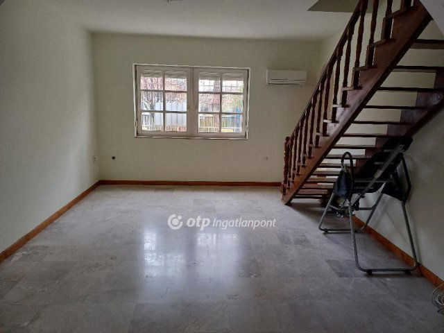 Eladó családi ház, Budapesten, XVI. kerületben 169.9 M Ft