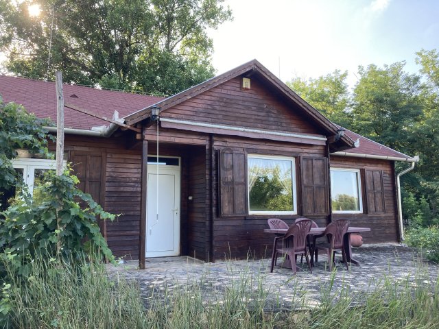 Eladó családi ház, Debrecenben 42 M Ft, 4 szobás