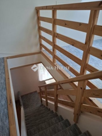 Eladó téglalakás, Herceghalomon 43.99 M Ft, 2 szobás