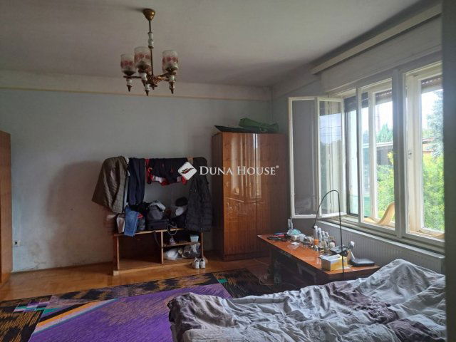 Eladó családi ház, Mendén 57 M Ft, 3 szobás