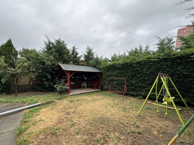 Eladó családi ház, Isaszegen 74.9 M Ft, 5+1 szobás