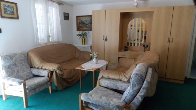 Eladó családi ház, Lajosmizsén 87 M Ft, 6 szobás