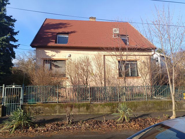 Kiadó családi ház, albérlet, Miskolcon 200 E Ft / hó, 3 szobás