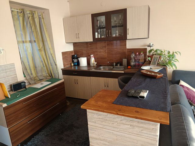 Eladó családi ház, Szatymazon 36 M Ft, 1 szobás