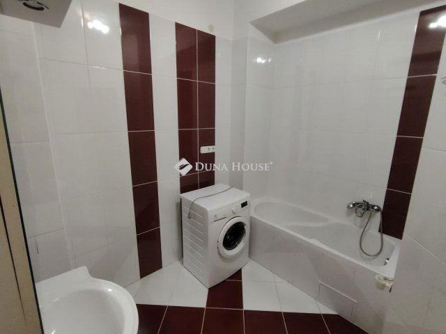 Eladó téglalakás, Budapesten, XI. kerületben 150 M Ft, 5 szobás