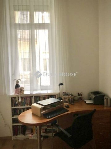 Eladó téglalakás, Budapesten, VIII. kerületben 108.5 M Ft