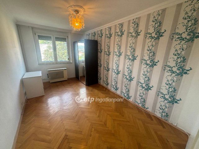 Eladó téglalakás, Miskolcon 33.5 M Ft, 2 szobás