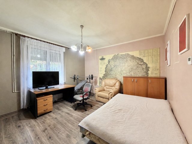 Eladó családi ház, Budapesten, XVIII. kerületben 84.9 M Ft