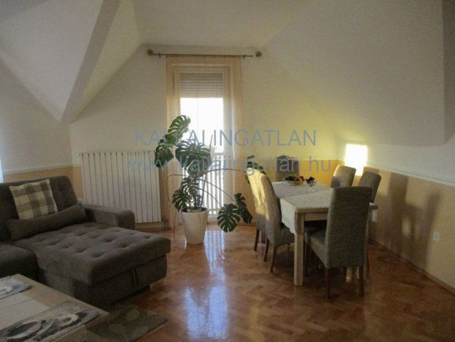 Eladó téglalakás, Nyíregyházán 49.9 M Ft, 2+1 szobás