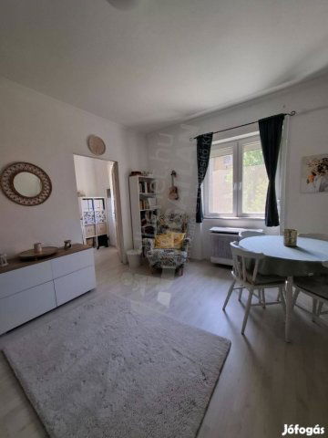 Kiadó téglalakás, albérlet, X. kerületben, Csilla utcában