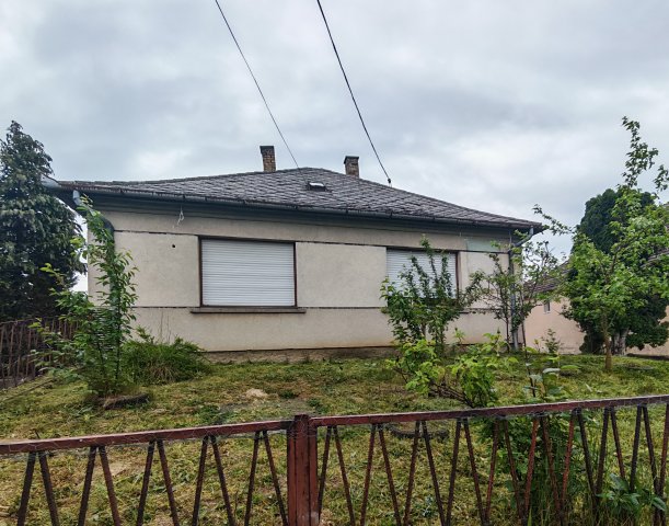 Eladó családi ház, Marcaliban 35.9 M Ft, 2 szobás