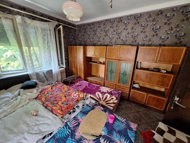 Eladó családi ház, Tiszaörsön 10.99 M Ft, 3 szobás