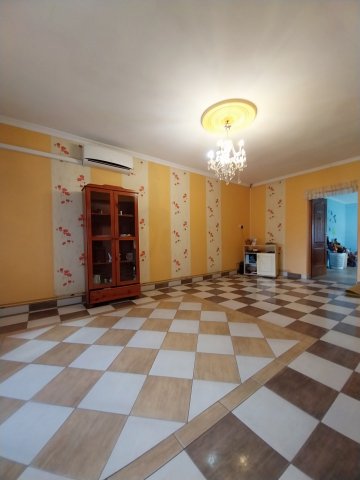 Eladó ikerház, Nyíregyházán 42 M Ft, 3 szobás