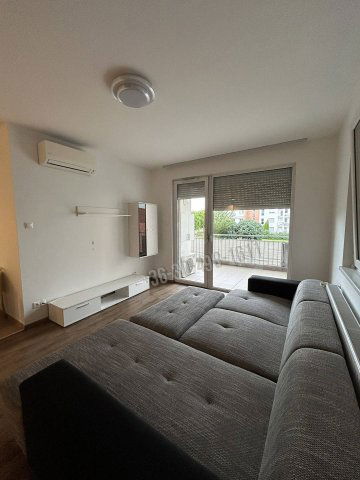 Kiadó téglalakás, albérlet, Győrött 190 E Ft / hó, 3 szobás