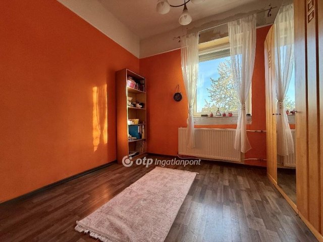 Eladó családi ház, Kerepesen 86.9 M Ft, 3 szobás