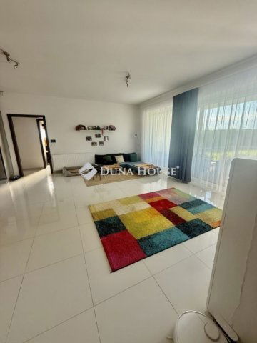 Eladó családi ház, Veszprémben 162 M Ft, 4 szobás