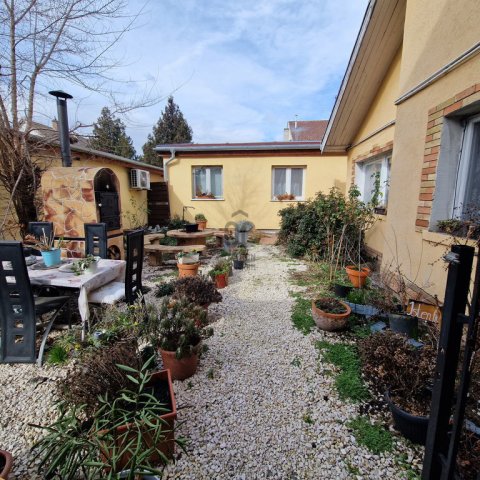 Eladó ikerház, Budapesten, XX. kerületben 119 M Ft, 6 szobás