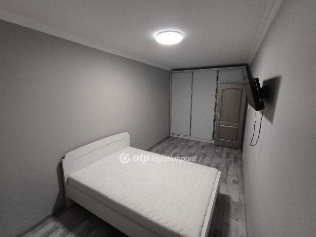 Eladó panellakás, Nyíregyházán 39.9 M Ft, 2 szobás