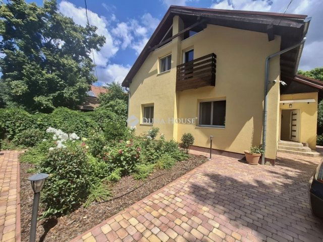 Eladó családi ház, Gödöllőn 129.99 M Ft, 5 szobás