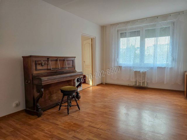 Eladó panellakás, Budapesten, XV. kerületben 67 M Ft, 3 szobás