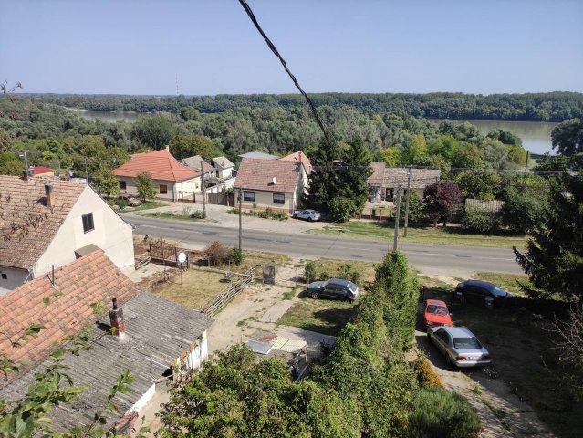 Eladó családi ház, Dunaszekcsőn 23.9 M Ft, 4 szobás