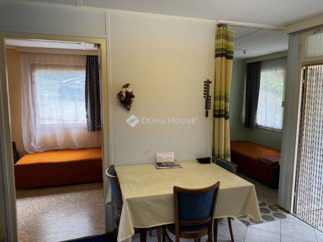 Eladó nyaraló, Fonyódon 34.9 M Ft, 3 szobás