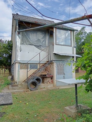 Eladó mezogazdasagi ingatlan, Zajkon 1.7 M Ft, 1 szobás