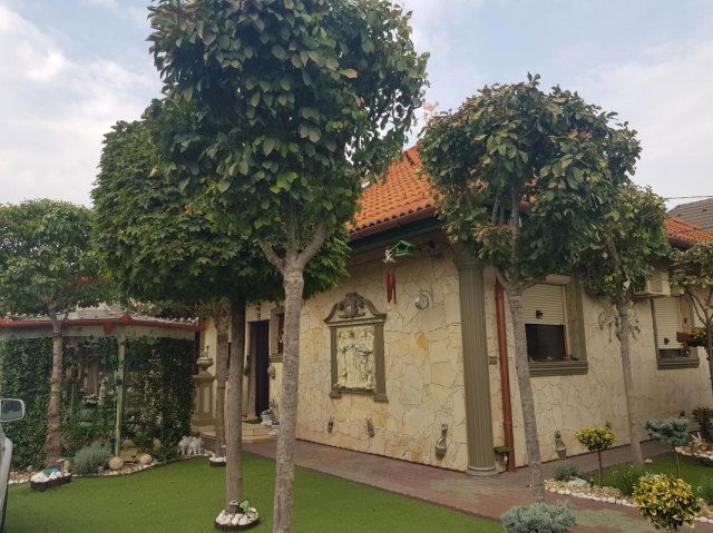 Eladó családi ház, Budapesten, XXI. kerületben 110 M Ft