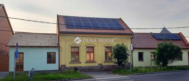 Kiadó üzlethelyiség, Székesfehérvárott 300 E Ft / hó