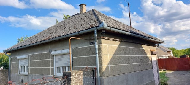 Eladó családi ház, Beregdarócon 14 M Ft, 3 szobás