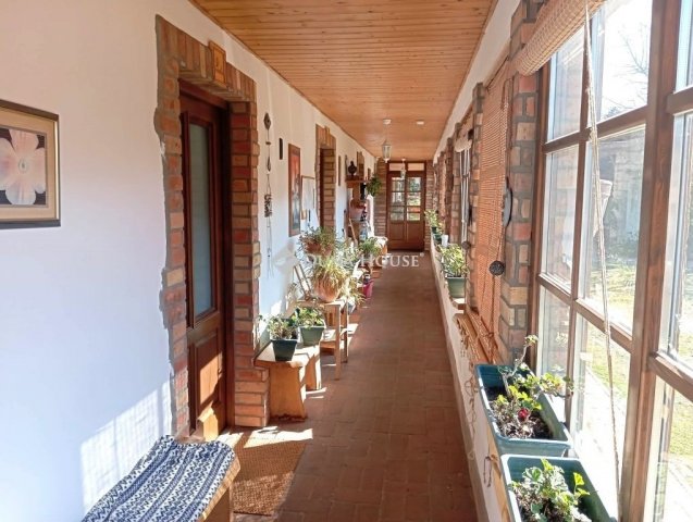 Eladó hotel, Nagybörzsönyön 450 M Ft, 5+6 szobás