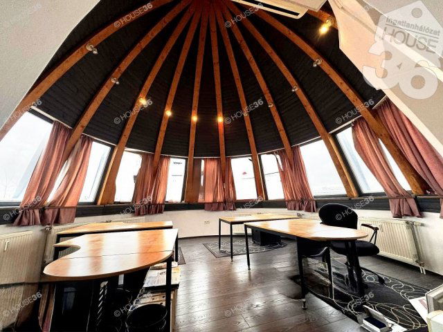 Eladó iroda, Kecskeméten 49.9 M Ft, 4 szobás