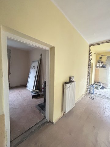 Eladó családi ház, Rábatamásin 34.9 M Ft, 2 szobás