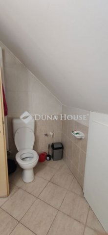Kiadó téglalakás, albérlet, Pécsett 319 E Ft / hó, 4 szobás
